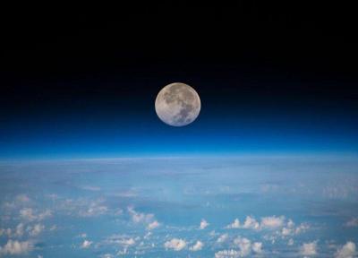 قرص قمر از منظر فضا