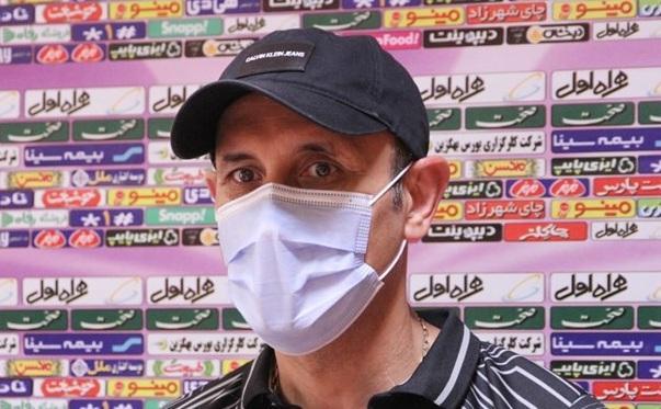 گل محمدی در نشست خبری قبل از بازی با نساجی حاضر نشد