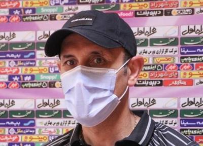 گل محمدی در نشست خبری قبل از بازی با نساجی حاضر نشد