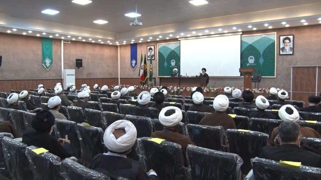 خبرنگاران مشاور وزیراطلاعات: همه تحرکات دشمن در فضای مجازی خبرنگاران مشاور وزیراطلاعات: همه تحرکات دشمن در فضای مجازی با دقت رصد می شود
