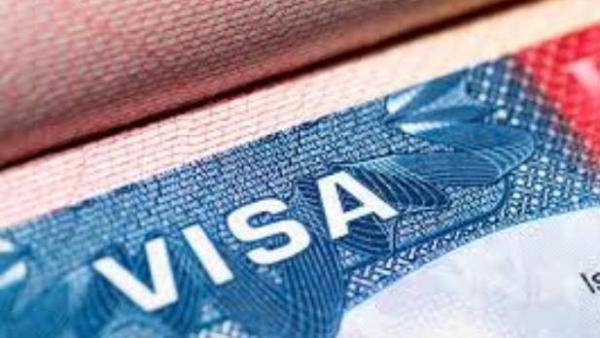 ترامپ تعلیق صدور ویزا به مهاجران را تمدید کرد