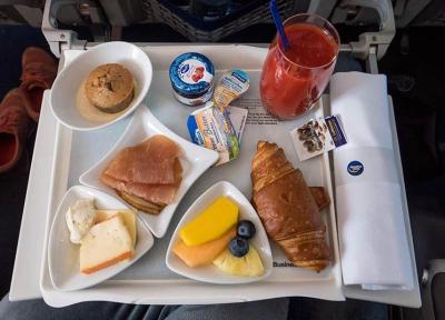 غذای هواپیما چگونه آماده می گردد؟