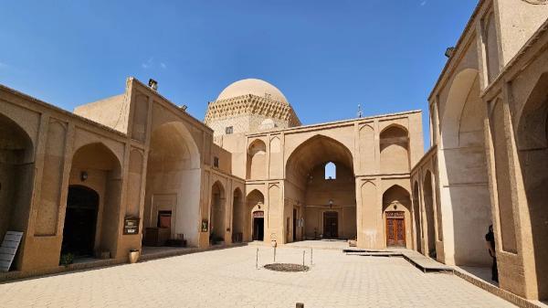 زندان اسکندر یزد یا مدرسه ضیائیه؟ ماجرای یکی از بناهای قدیمی یزد